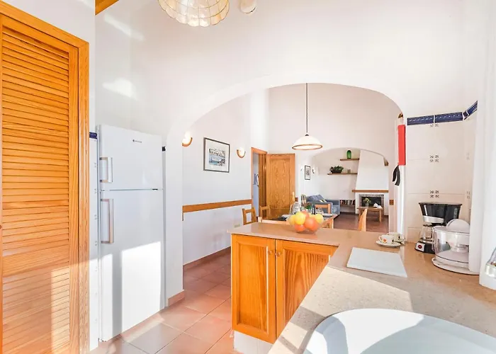 Jasmin 산트 유이스